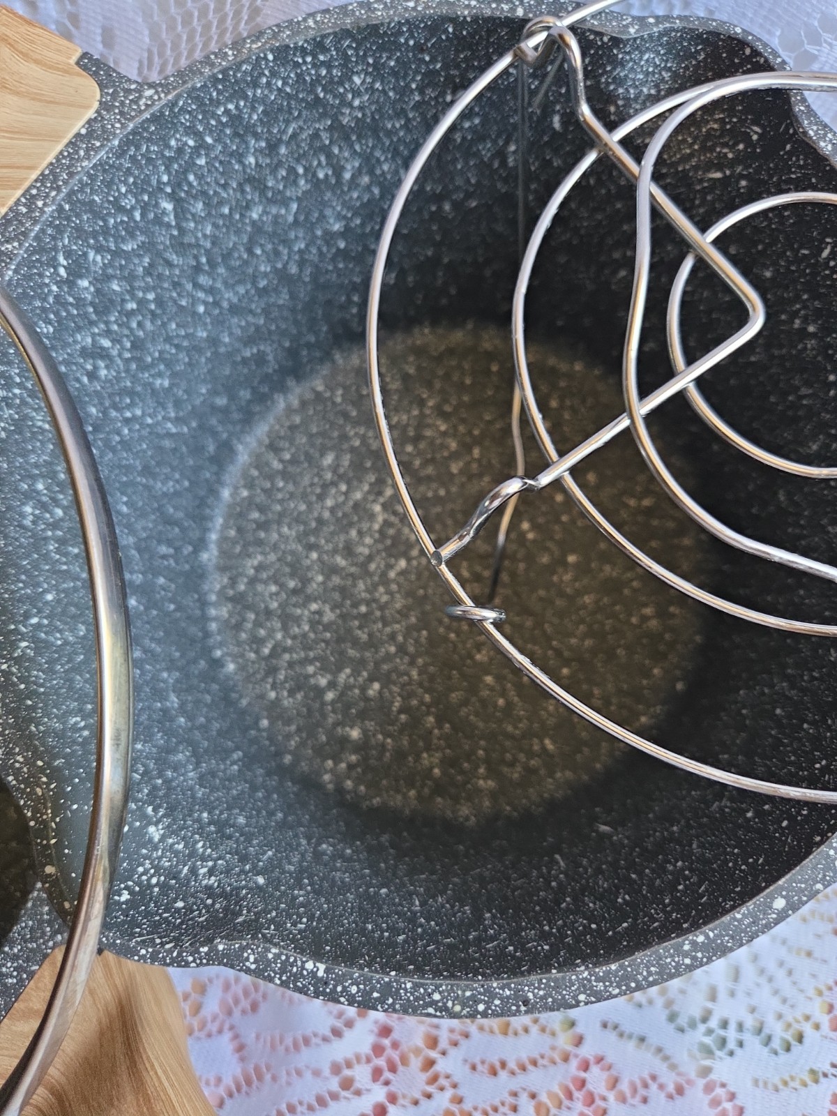 Natural Elements Woodstone Premium Saucepan Nonstick With Lids Lot Of 2