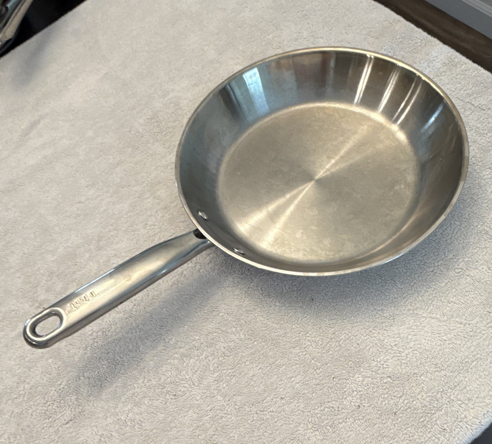IKEA 10.5″ Stainless Steel Induction Compatible Frying Pan Skillet Long Handle