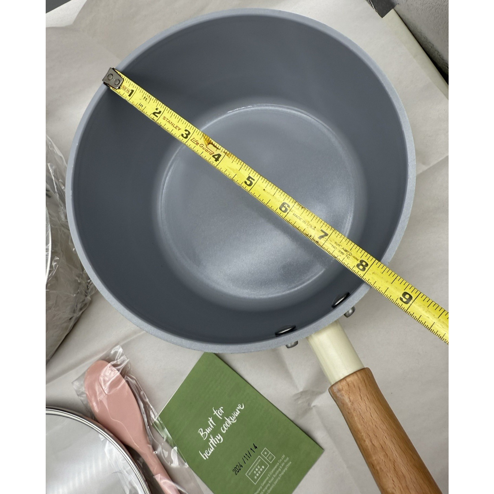 Ceramic Nonstick Sauce Pan, 3 QT Pot with Steamer, Wooden Handle Unused *READ…