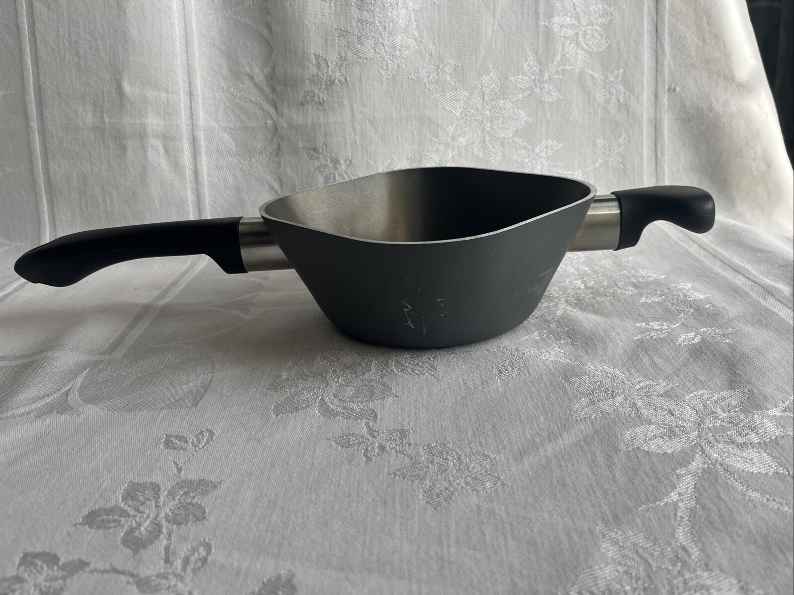 Square Pan Double Handled 6.75” Holds 5 Cups Wearever Air
