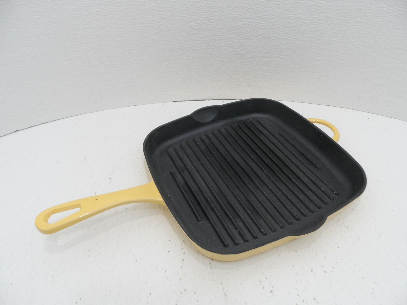 Technique Square Grill Skillet Enamel Cast Iron Cookware Bright Yellow 10″ x 10″