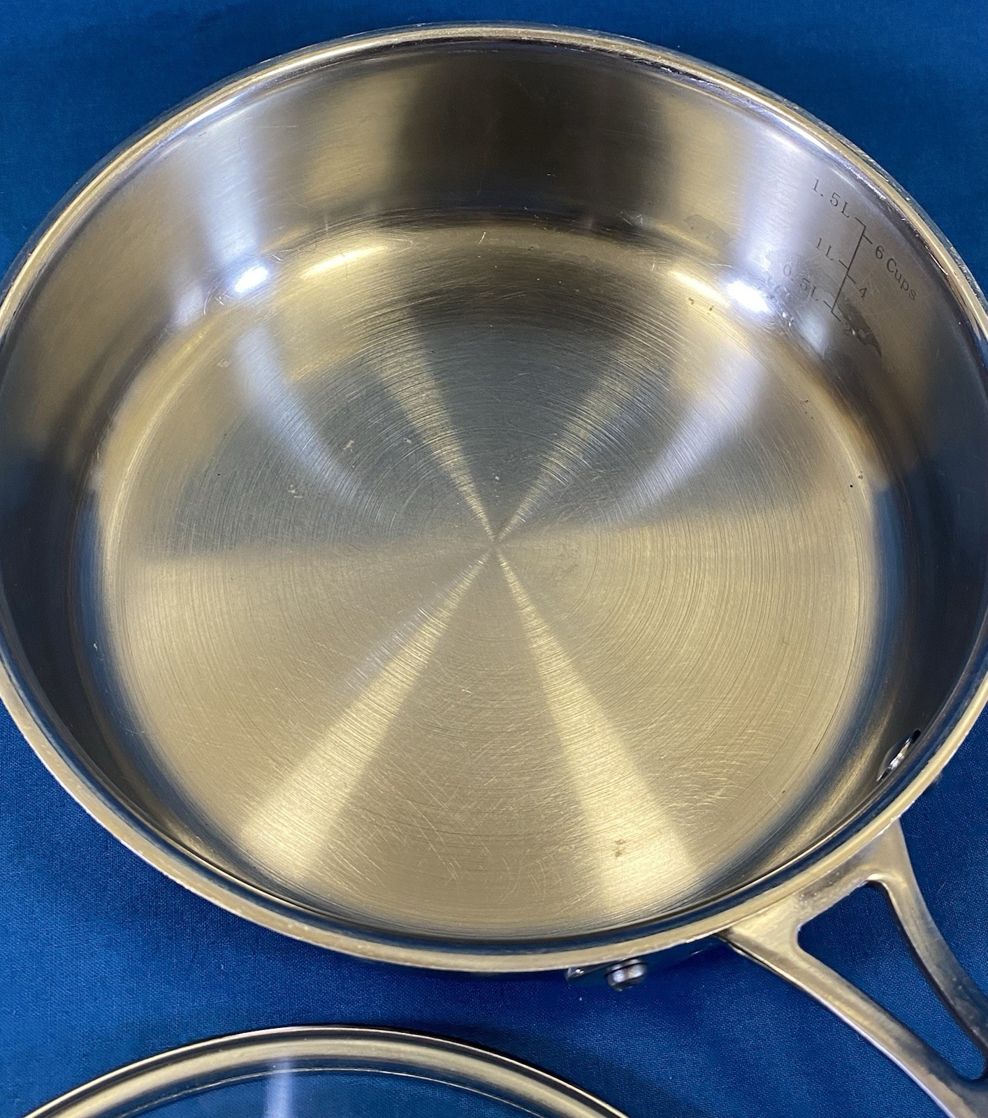 Cuisinart M8833-20 Stainless Steel 2.0 Qt Saute Pan 9 Inch Silver With Lid