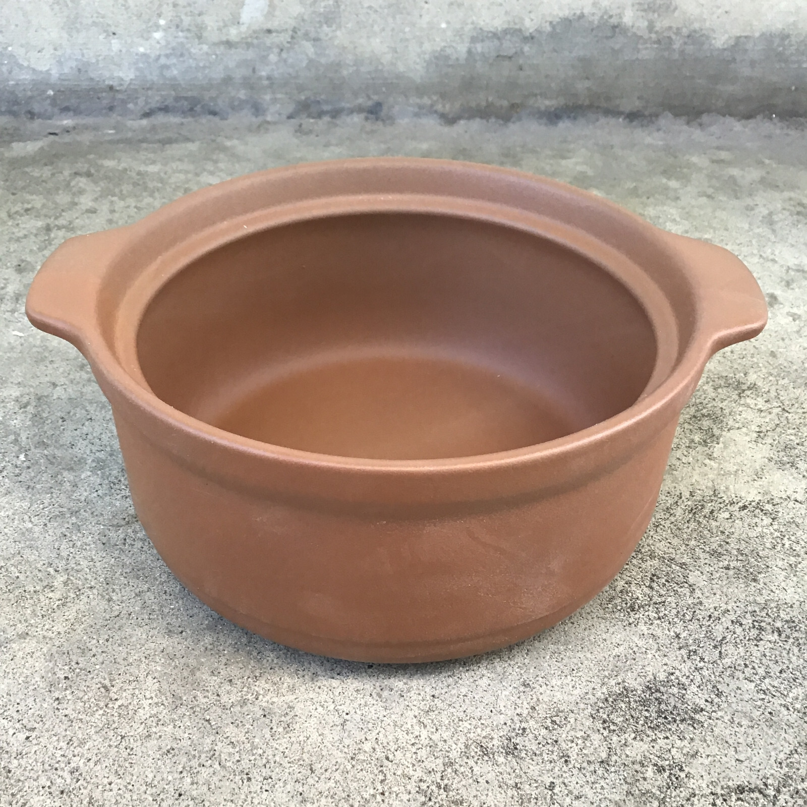 Home Essentials 2.64 QT Brown Clay Pot Cookware For Gas Wood Oven Stoves