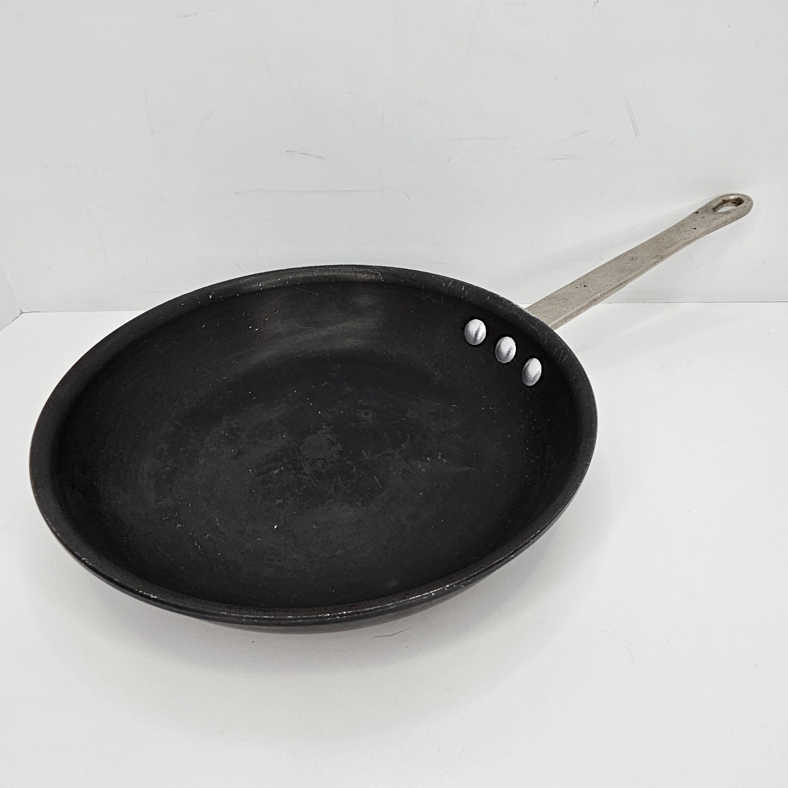 Commercial Aluminum Cookware Anodized Steel 10-1/2″ Frying Pan Skillet #1390 C30
