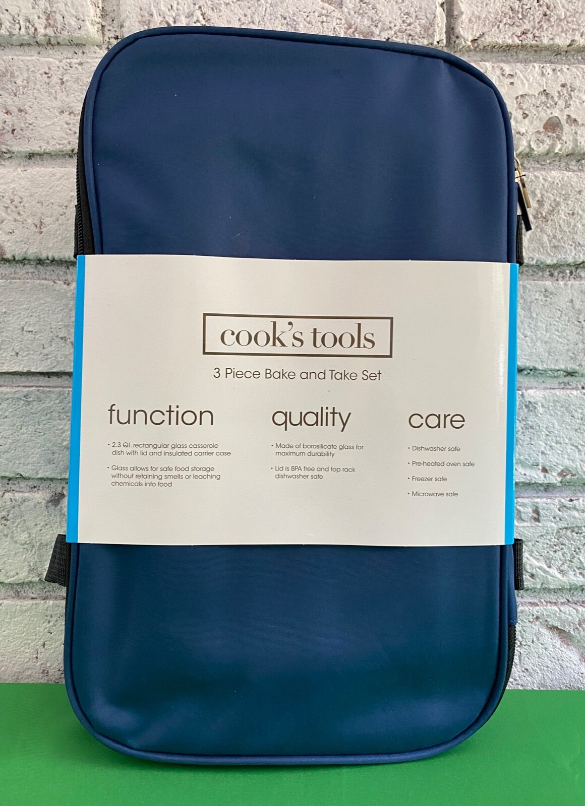 Cook’s Tools Insulated 3-Piece Bake &Take Set – Navy Blue 2.3 Qt Casserole Dish