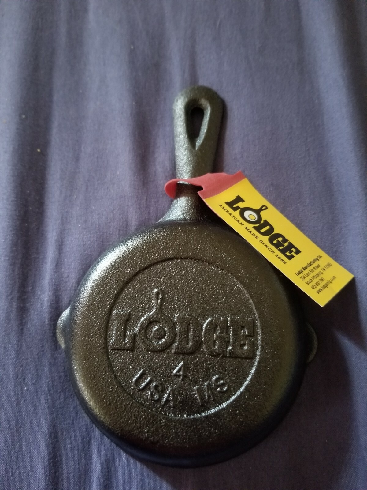 Lodge L3SK3 6.5″ Cast Iron Skillet & Lodge F47413.5″ Iron Skillet