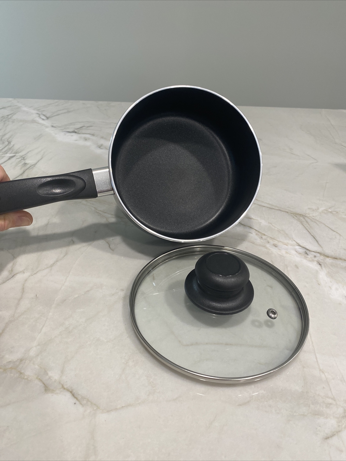 VREMI Non stick Cookware 6.25″ by 2.75″ Saucepan with glass lid 1.4L 1.5 Qt