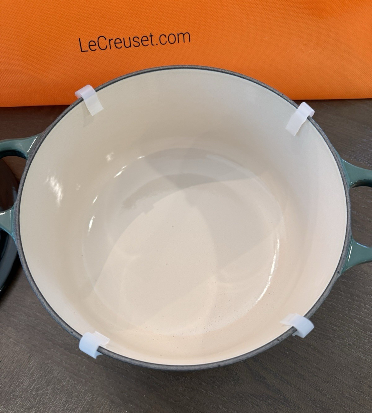 NEW Le Creuset Traditional Round 20 2.75 qt ARTICHAUT Green Cast Iron Dutch Oven