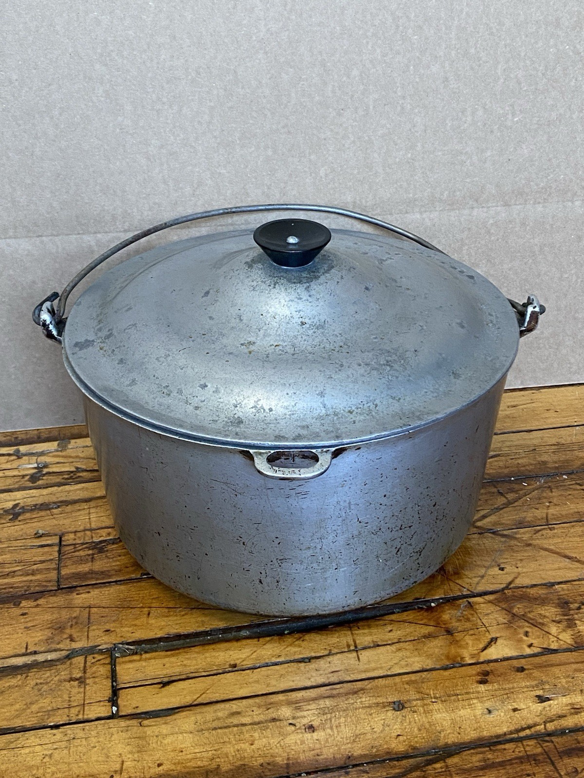 Vintage Aluminum Stock Pot Kettle w Lid Bail Handle Camping Farm Cook Pot 12″