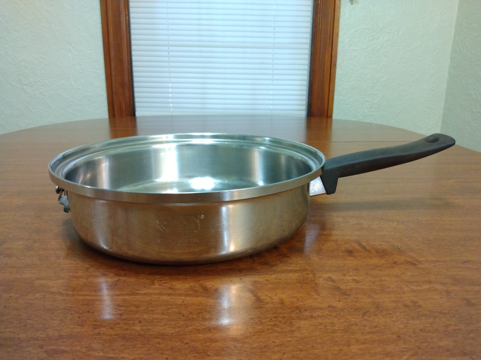 VTG Cordon Bleu 7-Ply T304 Stainless Steel Skillet 10.5″ USA Missing One Handle