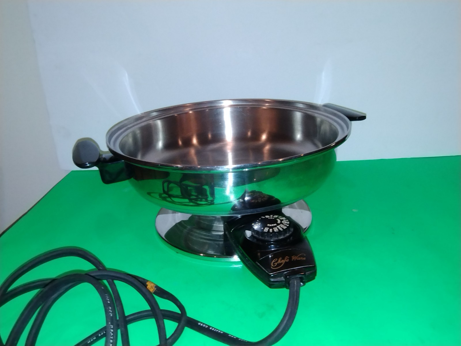 Chef’s Ware 11″ Electric Skillet w/ Dome Lid, Tested, VGUC, Model 100, USA Made