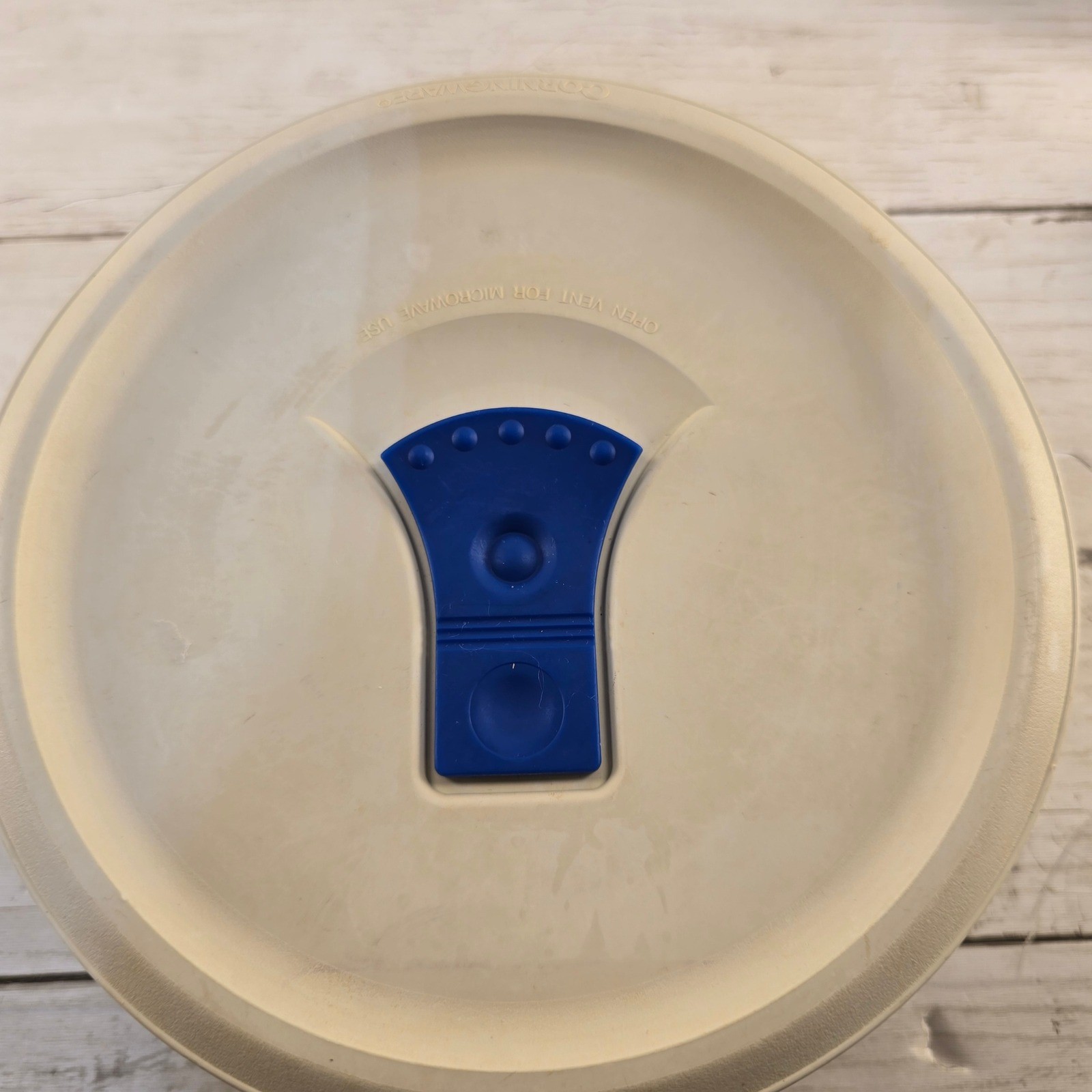 CorningWare French White Stoneware Bowl Set 16oz 24oz with Vented Lids 2pc