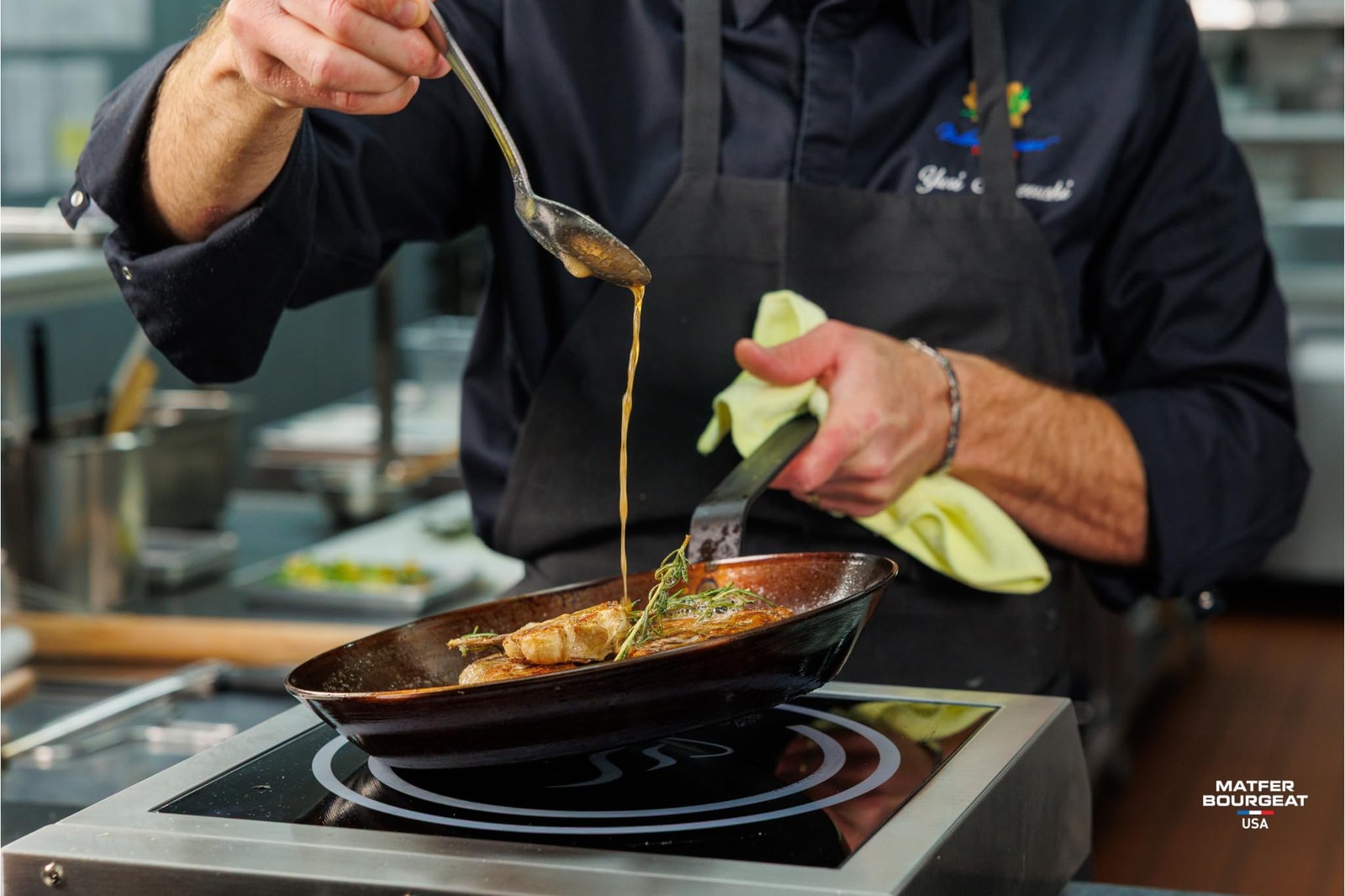 Bourgeat Black Carbon Steel Fry Pan (12 5/8)