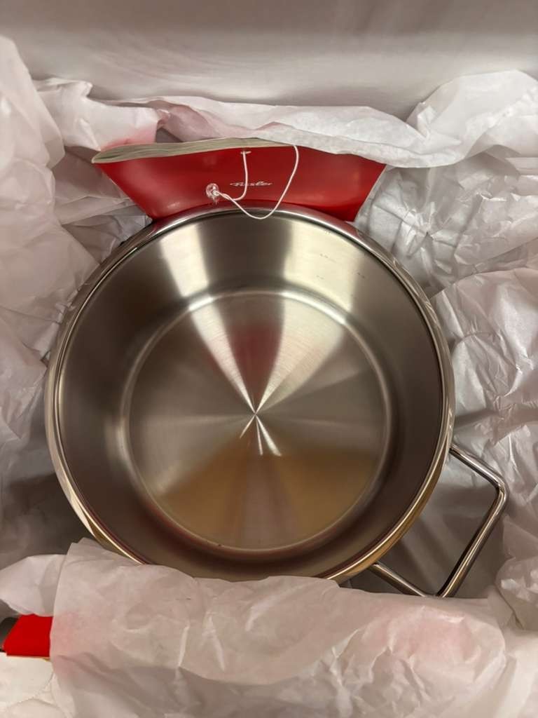 Fissler Pure Collection 24cm Stock Pot Stew Pot Glass Lid 5.7L