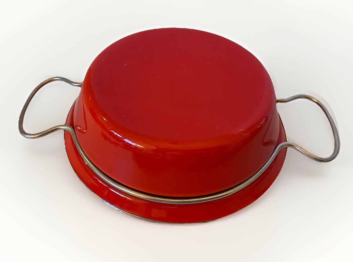 Vintage MCM Red & White Lotus Enamelware Pot w Lid Silver Metal Trim 7” Danish