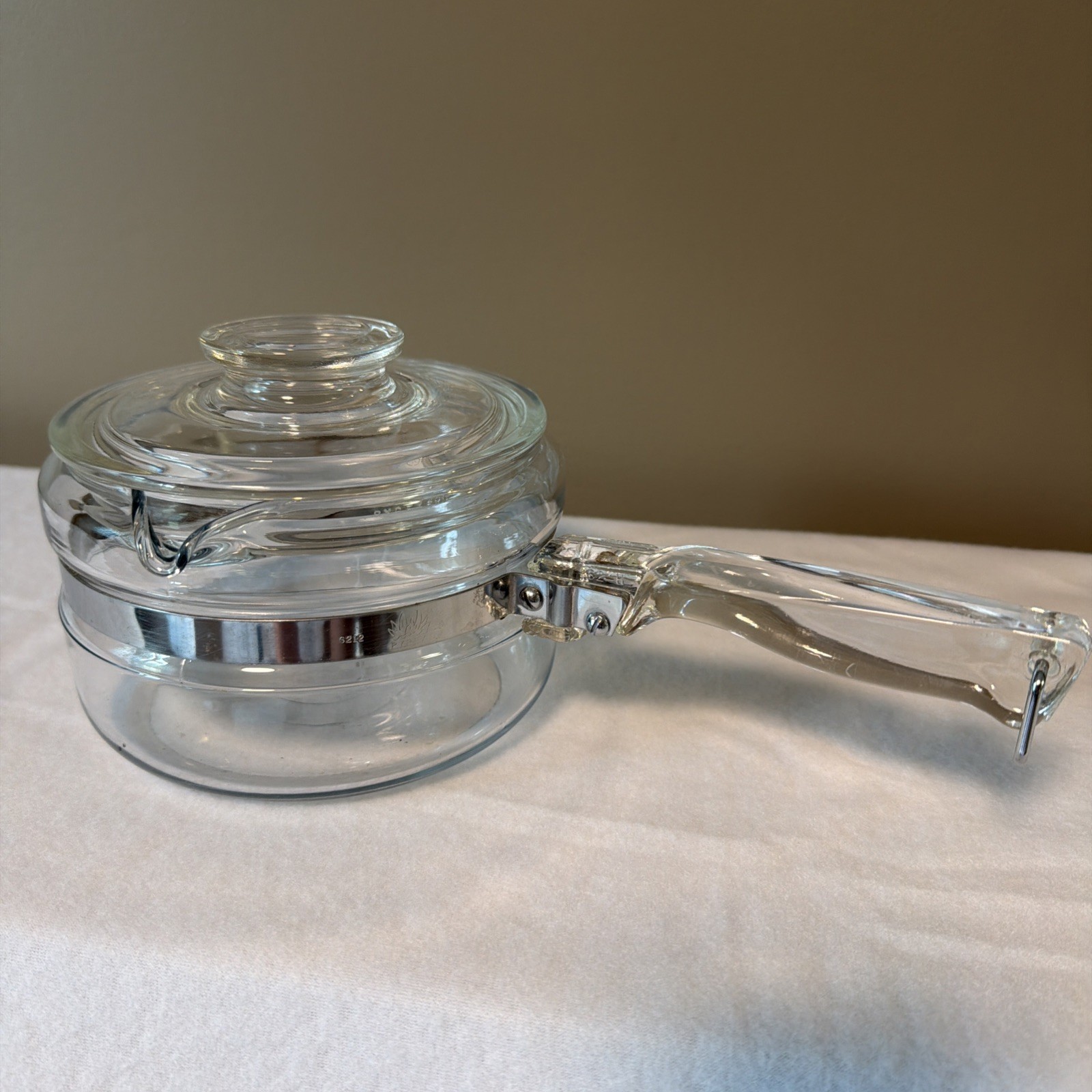 Vintage Pyrex Flameware Clear Glass Saucepan w original glass Lid 6212 b USA