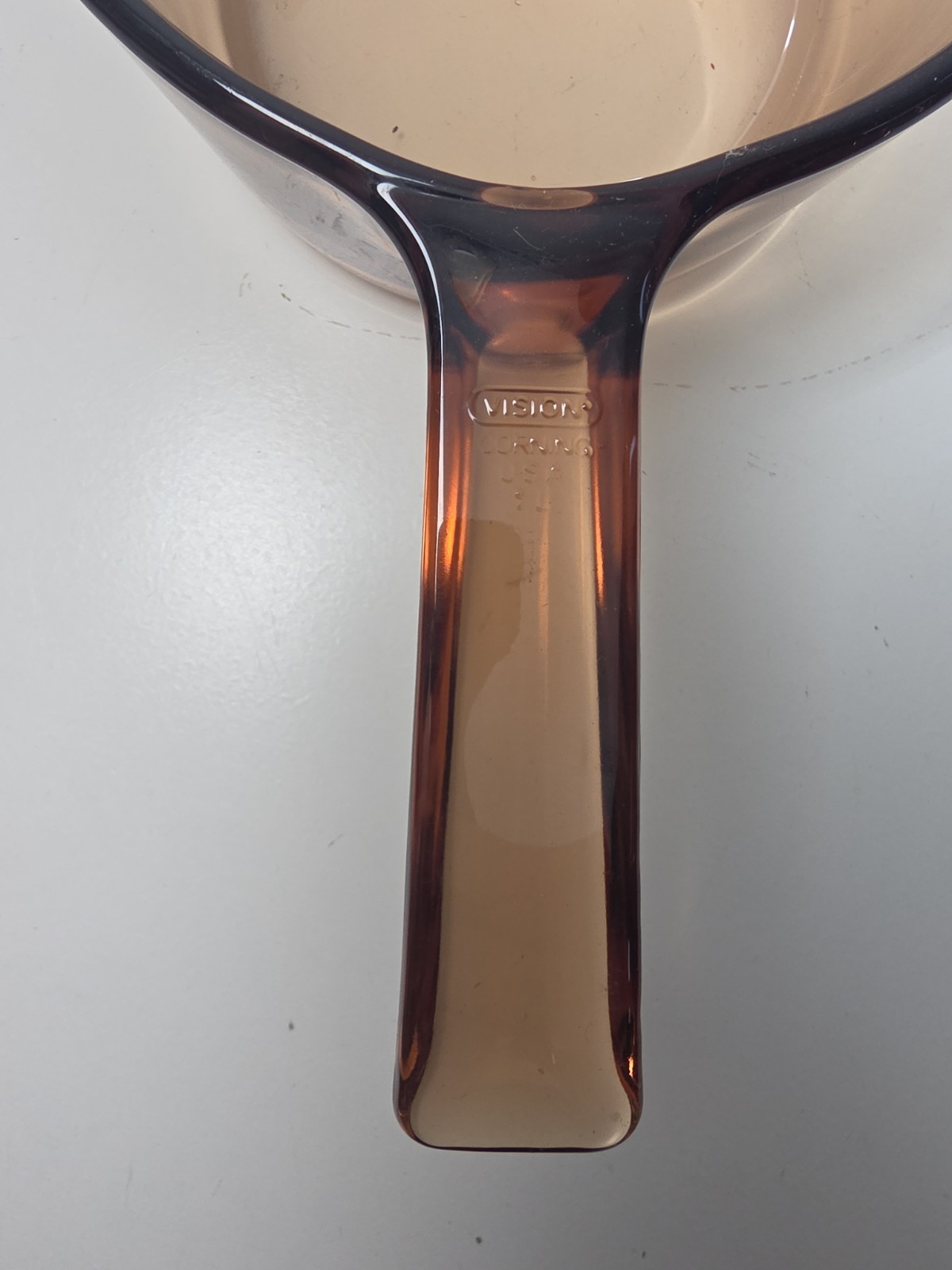 Vintage Pyrex Corning Vision Ware Amber 1L Glass saucepan w/ Spout no lid used
