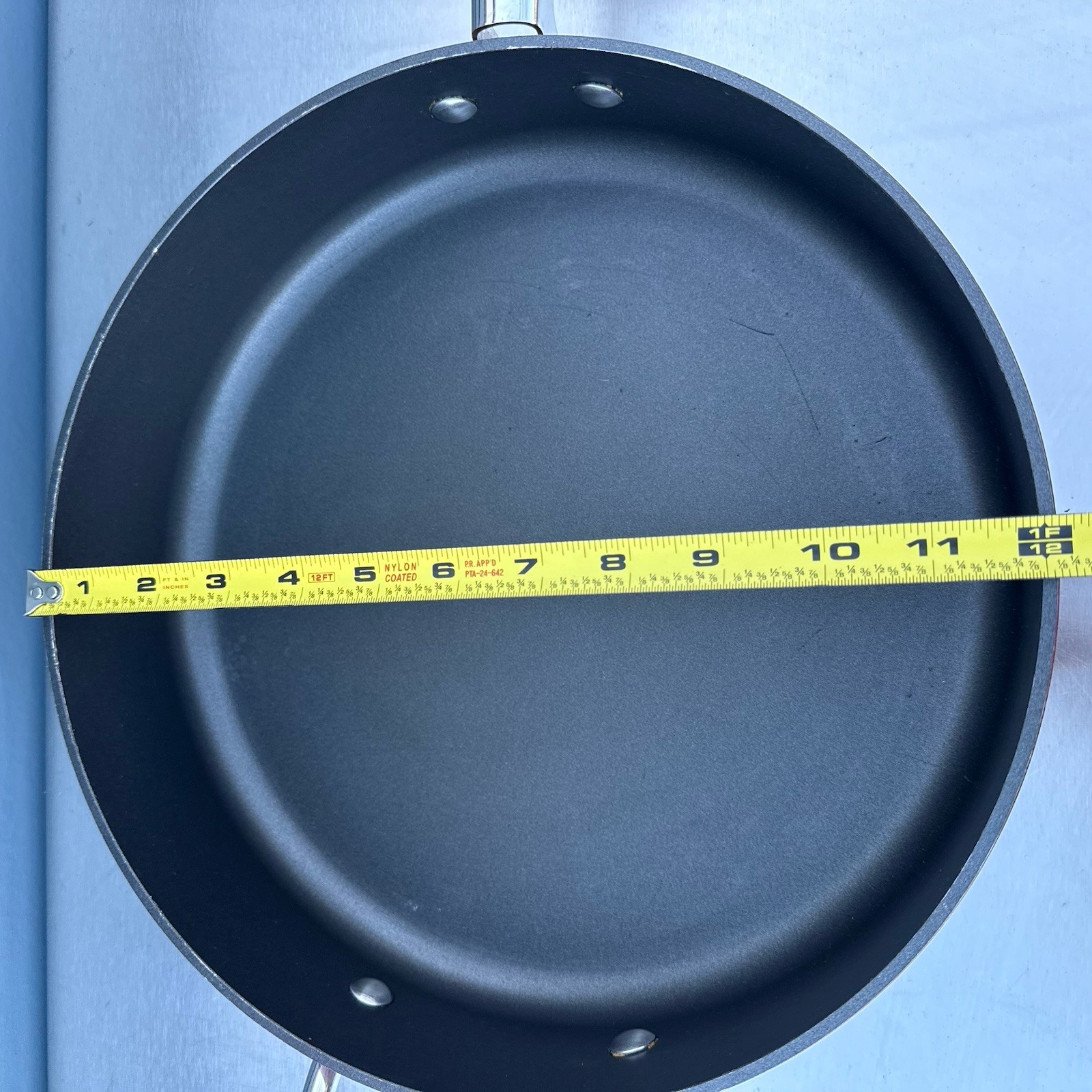 KitchenAid Hard Base Saute Pan 12” Balanced Heat Distribution T Q03 READ*
