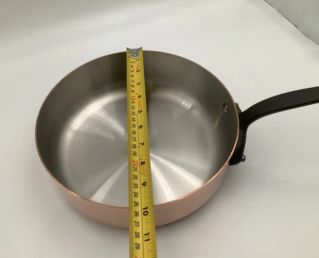 Mauviel M’Heritage 150 CI Polished Copper & Stainless Steel Saute pan. 9,45 In.