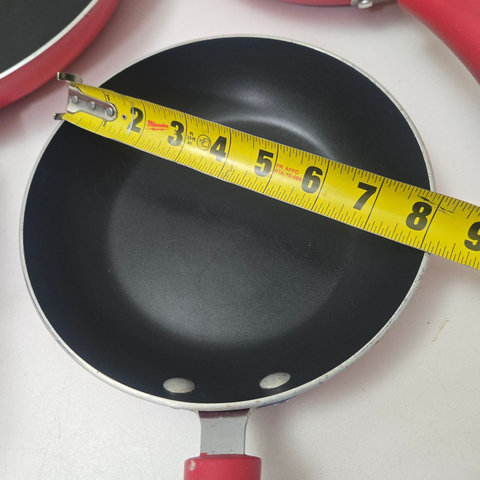 Nonstick Cookware Set 3-Piece Red Aluminum Stay-Cool Handles Skillets