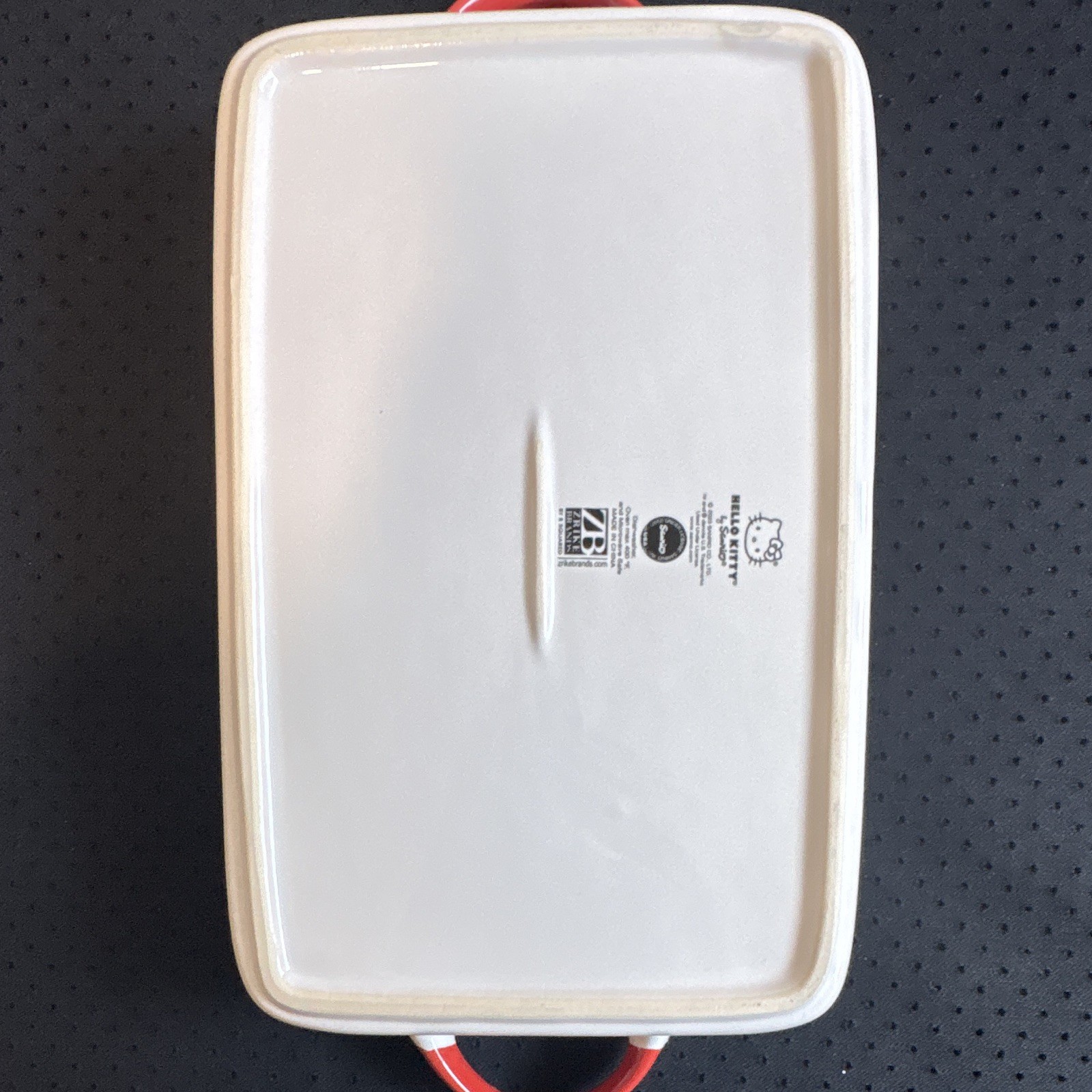 Hello Kitty Christmas Ceramic Rectangular Casserole Dish, White/Red Handles