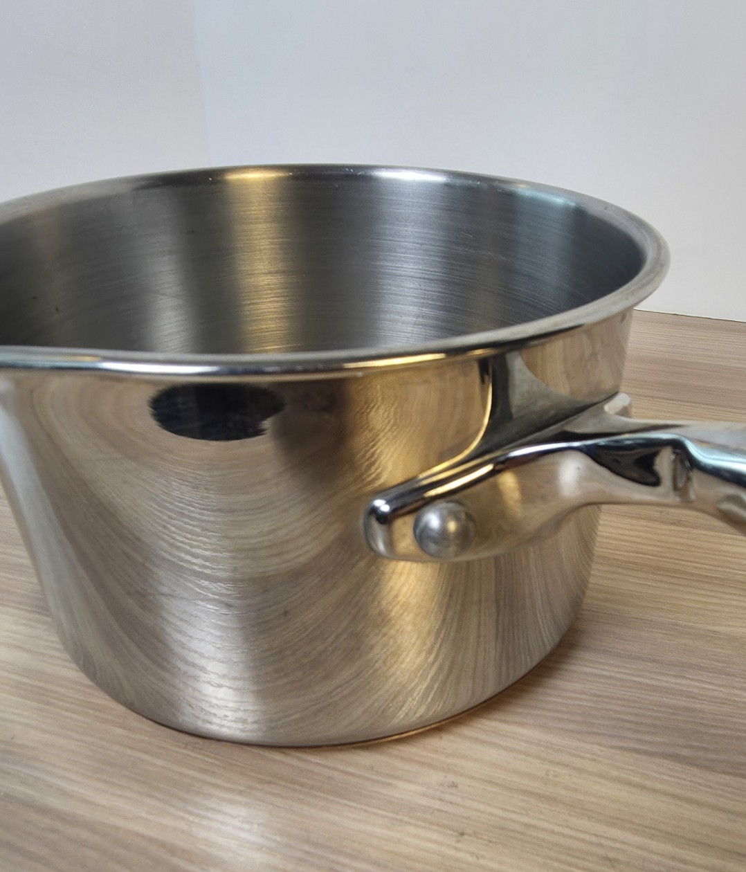 Emeril 2 Qt Sauce Pan Pot Single Pour Spout Stainless Steel Copper Base NO lid