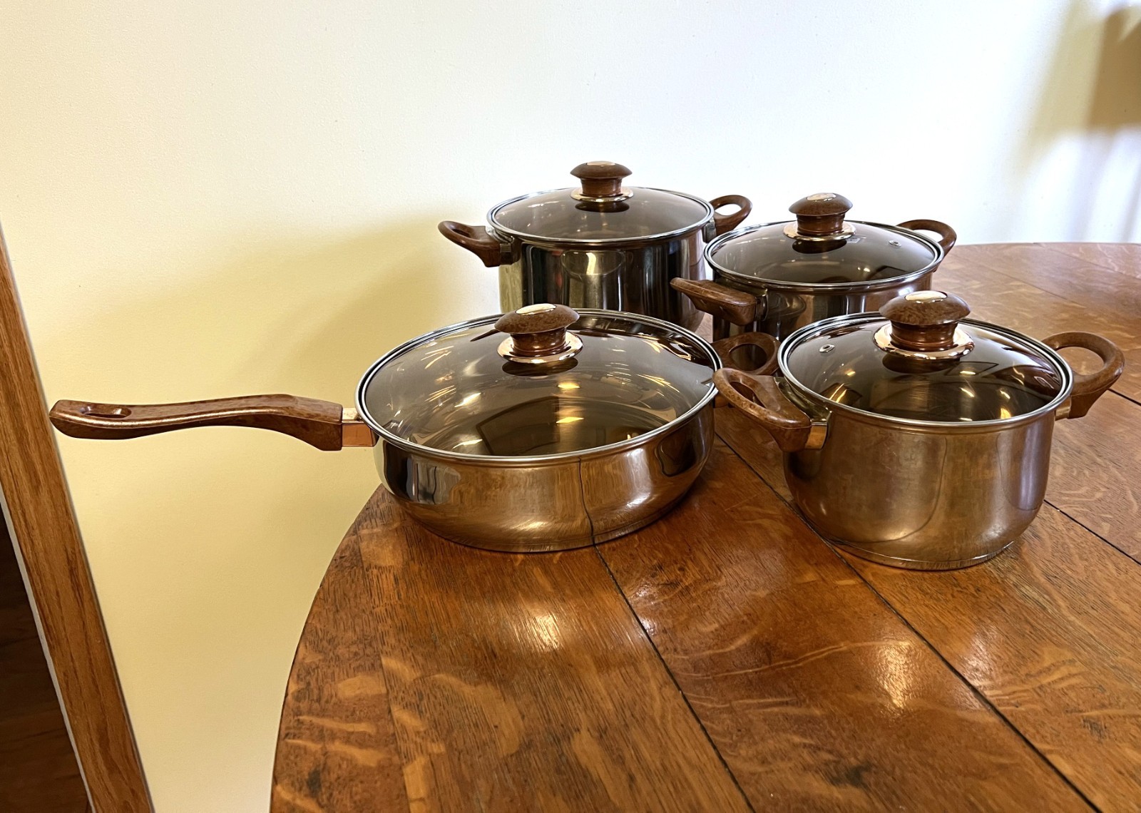 Uniware Stainless Steel Cookware Set Pots Pans & Frying Pan ~ Set of 4 with Lids