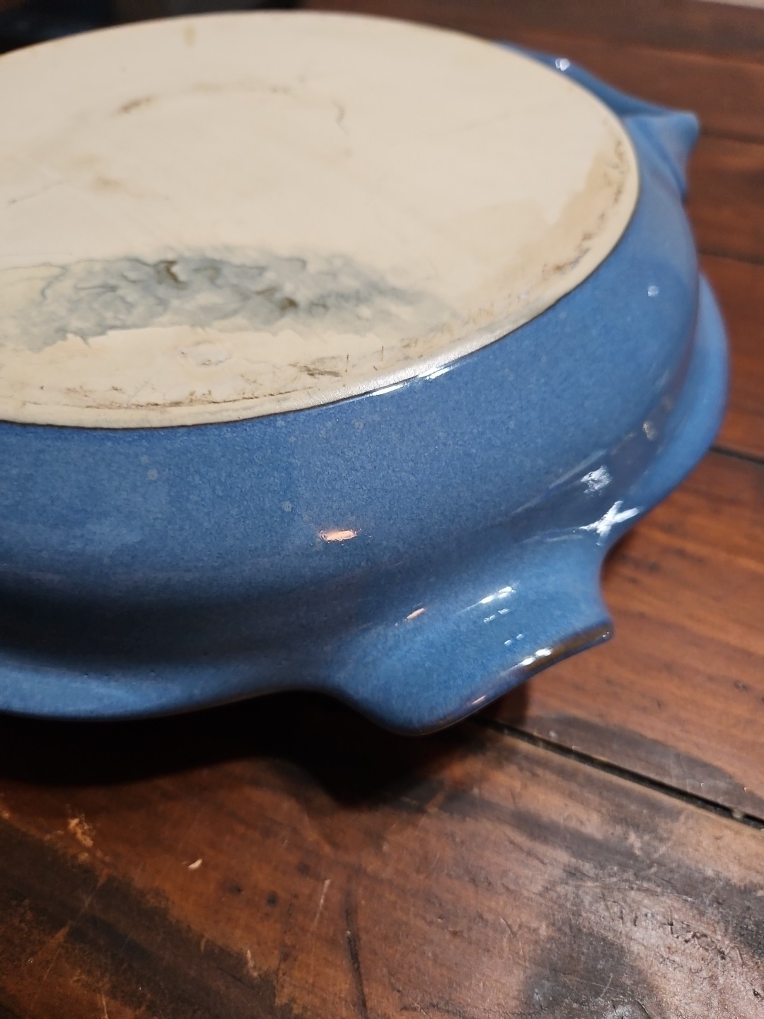 Pottery Blue Deep Dish Chicken Cooker Microwave & Dishwasher Safe 12″ round