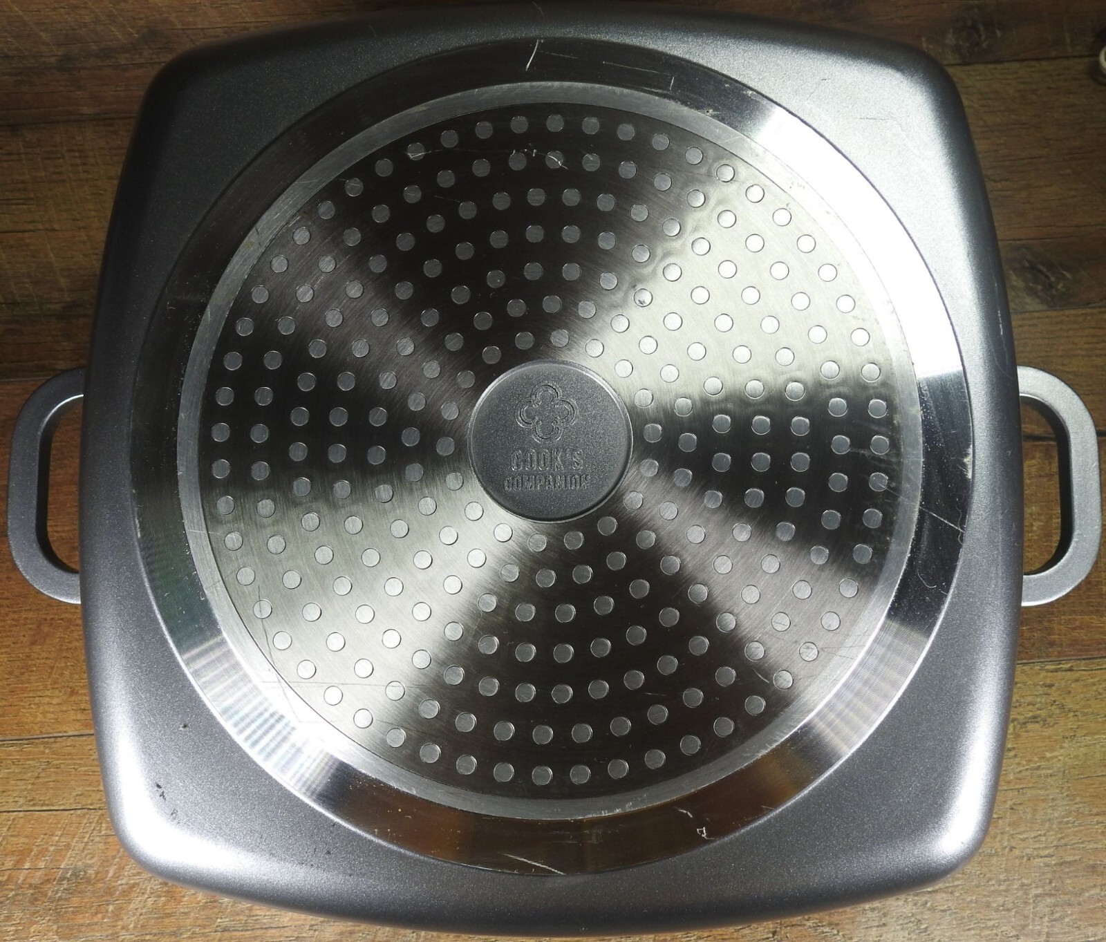 Cook’s Companion FUSION 11.5″ Sauce Pan w/ Glass Temperature Lid