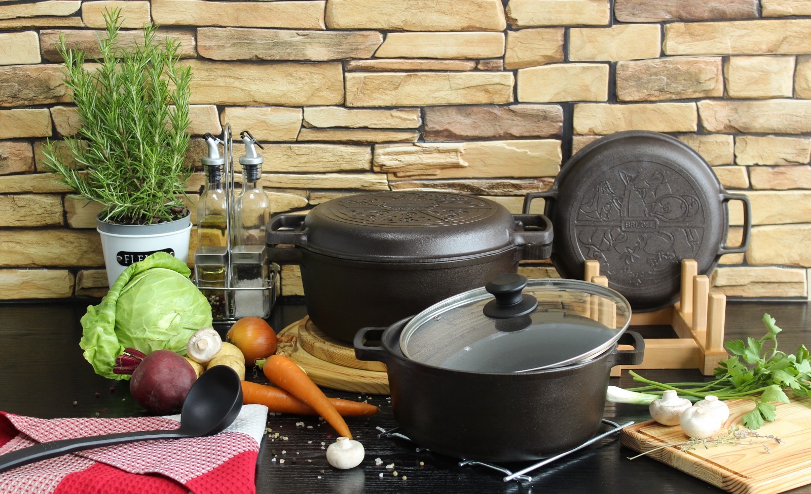 Cast Iron Dutch Oven Pot with Skillet Lid Casserole Cookware 6L