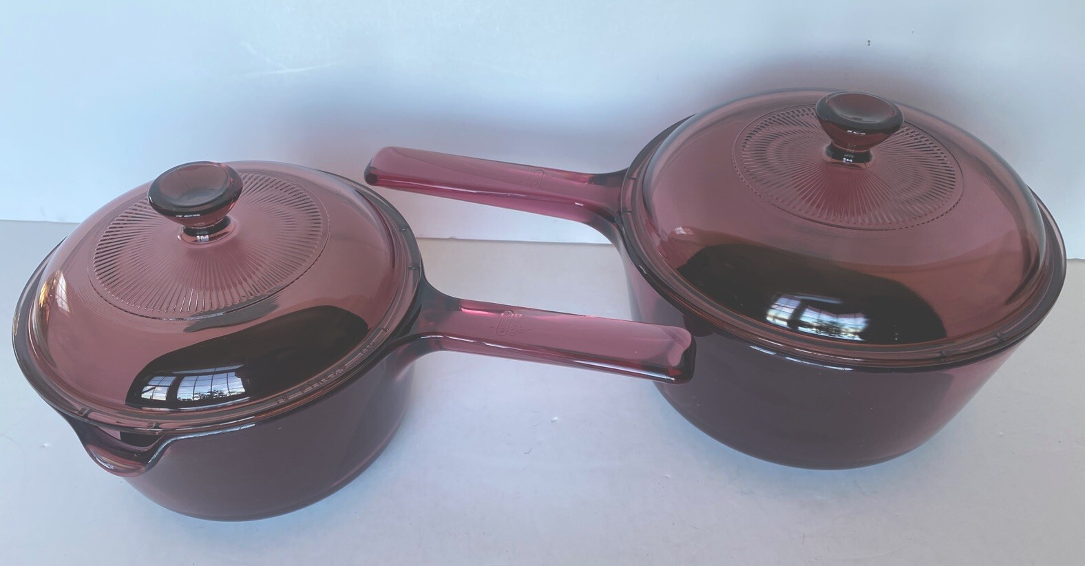 2 Pyrex Visions Corningware Cranberry Saucepans Teflon 1 & 1.5 Liter w/ Lids USA