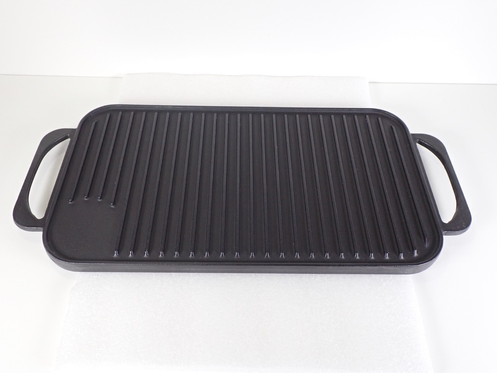 Frigidaire A00649301 Range Griddle For Gas Ranges & Cooktops – Color: Black