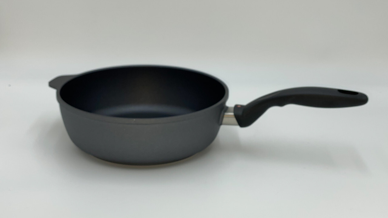 3.2 Qt (8″) Nonstick Saucepan| HD Classic – Open Box