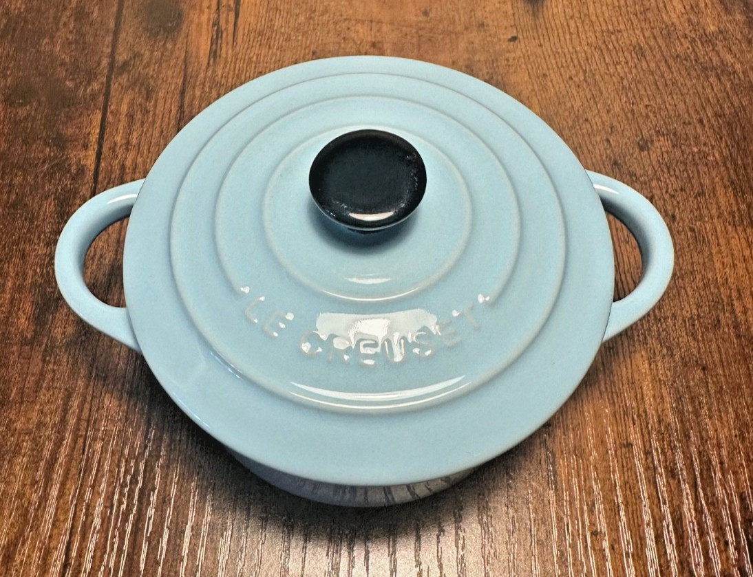 Le Creuset Original 10CM Round Cocotte Stoneware W/Lid Sky Blue