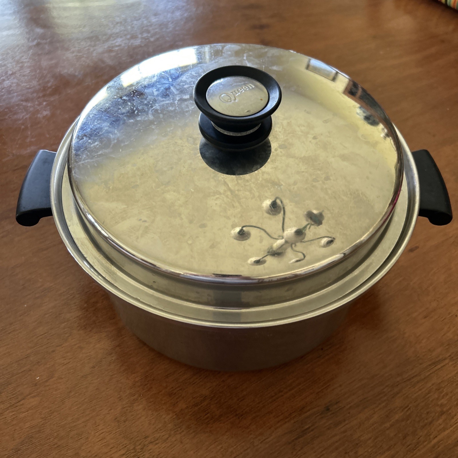 Amway Queen 6 Qt Stock Pot With Lid Stainless Steel 18/8 Multi Ply Made in USA