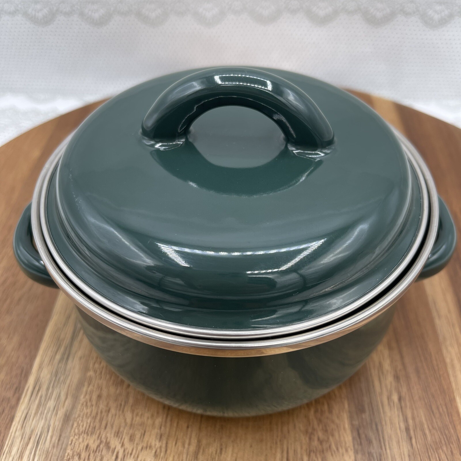 Megaware Green Enamelware Cooking Pot .5 qt w/Lid made in Spain Forest green