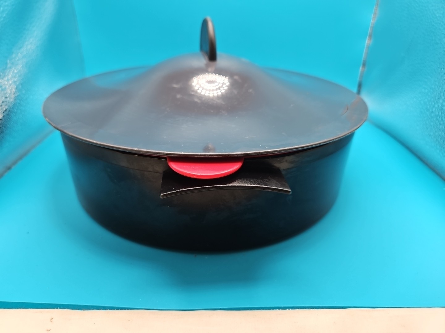 Tupperware Microsteamer 9″ black red microwave steamer cooker veggies rice 3 pc