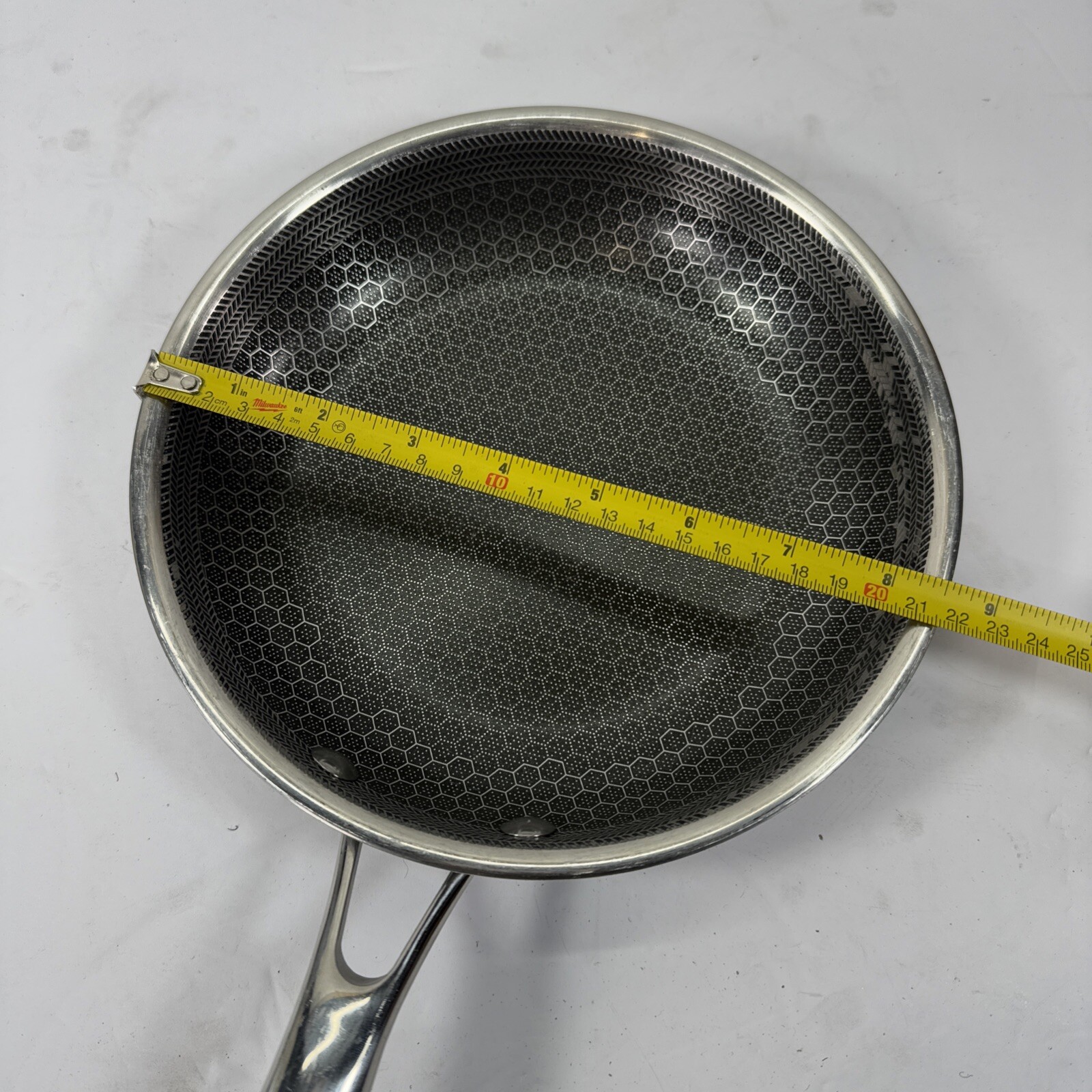 HEXCLAD 8″ Hybrid Fry Pan Stainless Steel Non-Stick Frying Pan (No Lid)