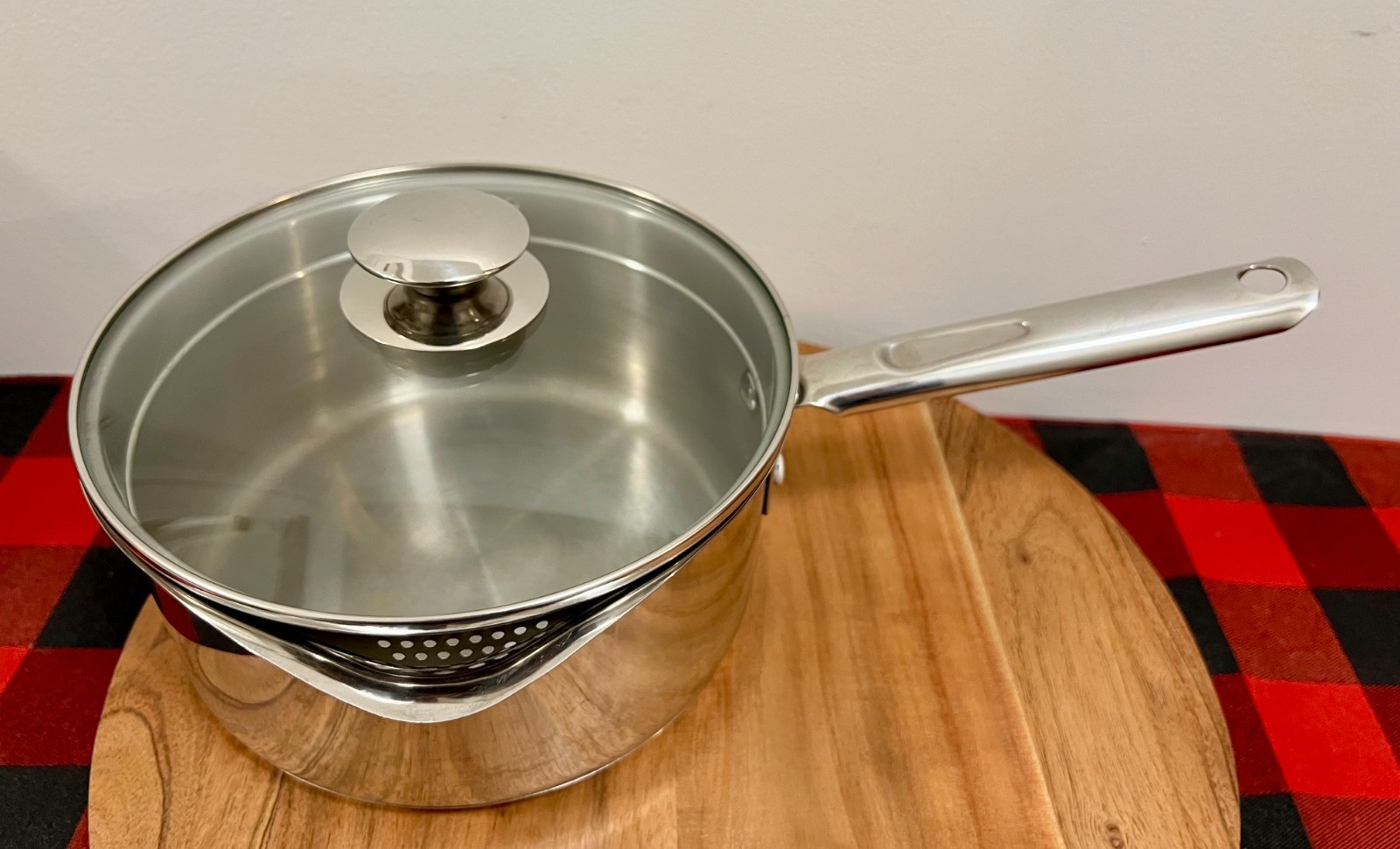 Wear Ever 3 Quart 3 Qt Dual Pour Spout Stainless Steel Saucepan w/ Strainer Lid