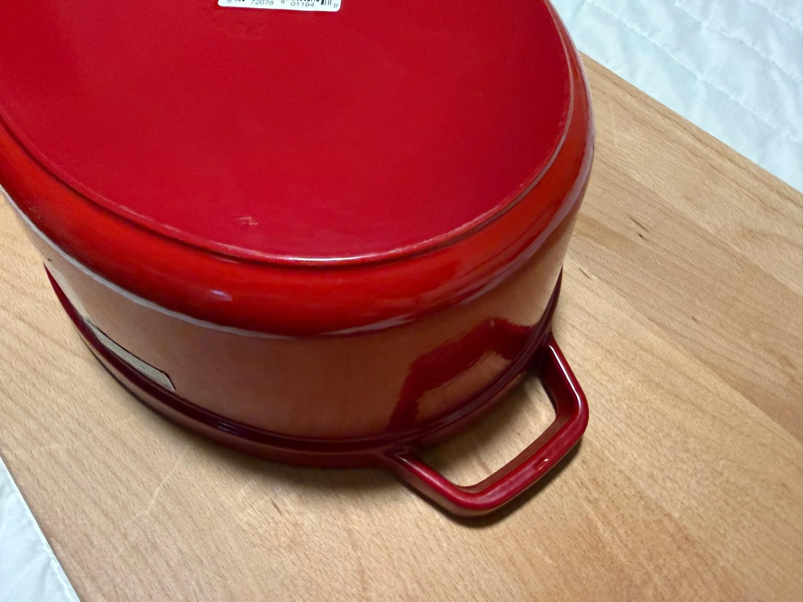 Staub Cast Iron 5.75 qt, Oval, Coq Au Vin Dutch Oven, Cherry