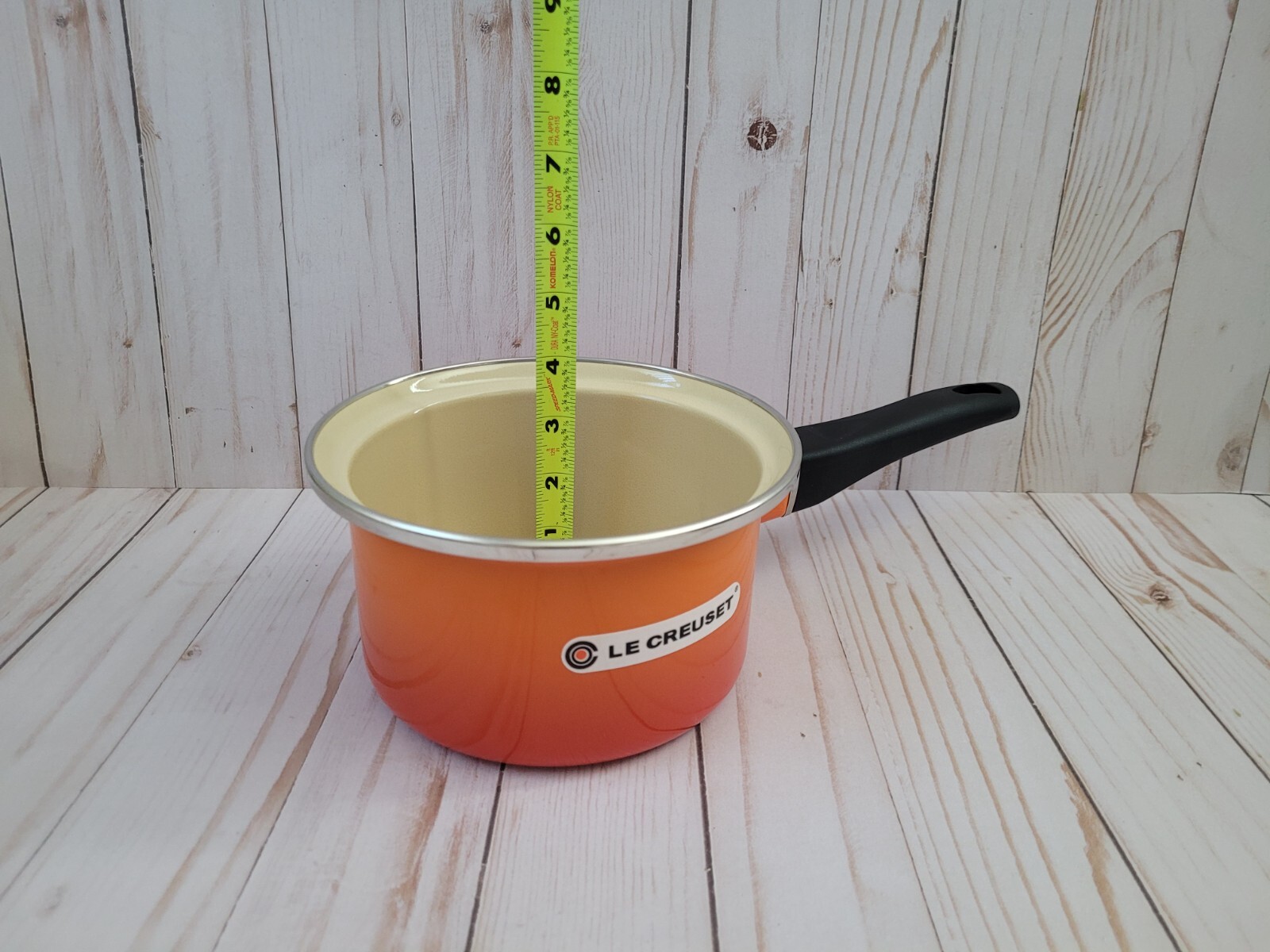Brand New Le Creuset 1.5 qt Classic Round Saucepan Flame with Lid in Retail Box