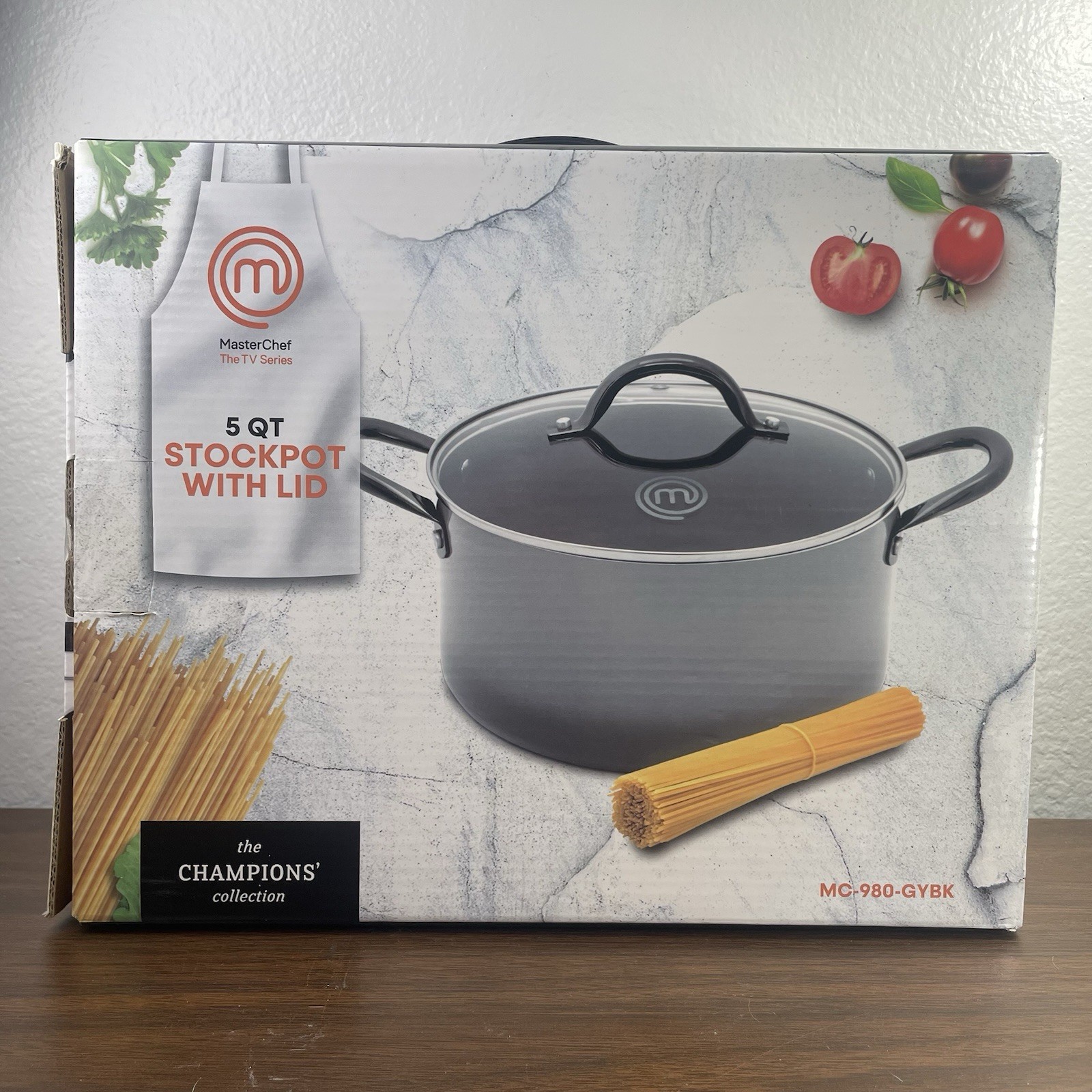 MasterChef 5 Quart Stock Pot with Lid The Champions Collection Brand New in Box