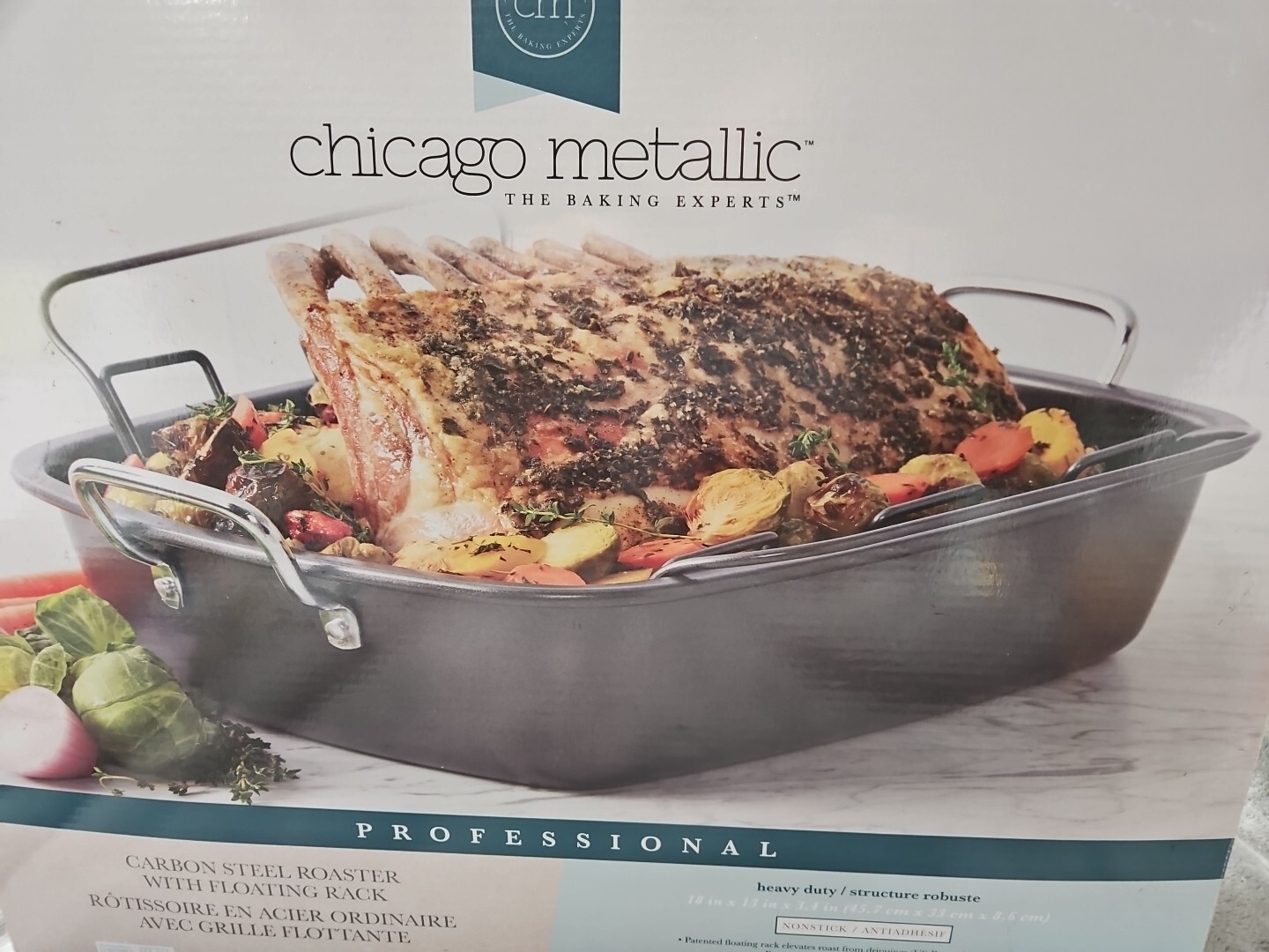 Chicago Metallic Professional Nonstick Carbon Steel Roaster Floating Rack Black