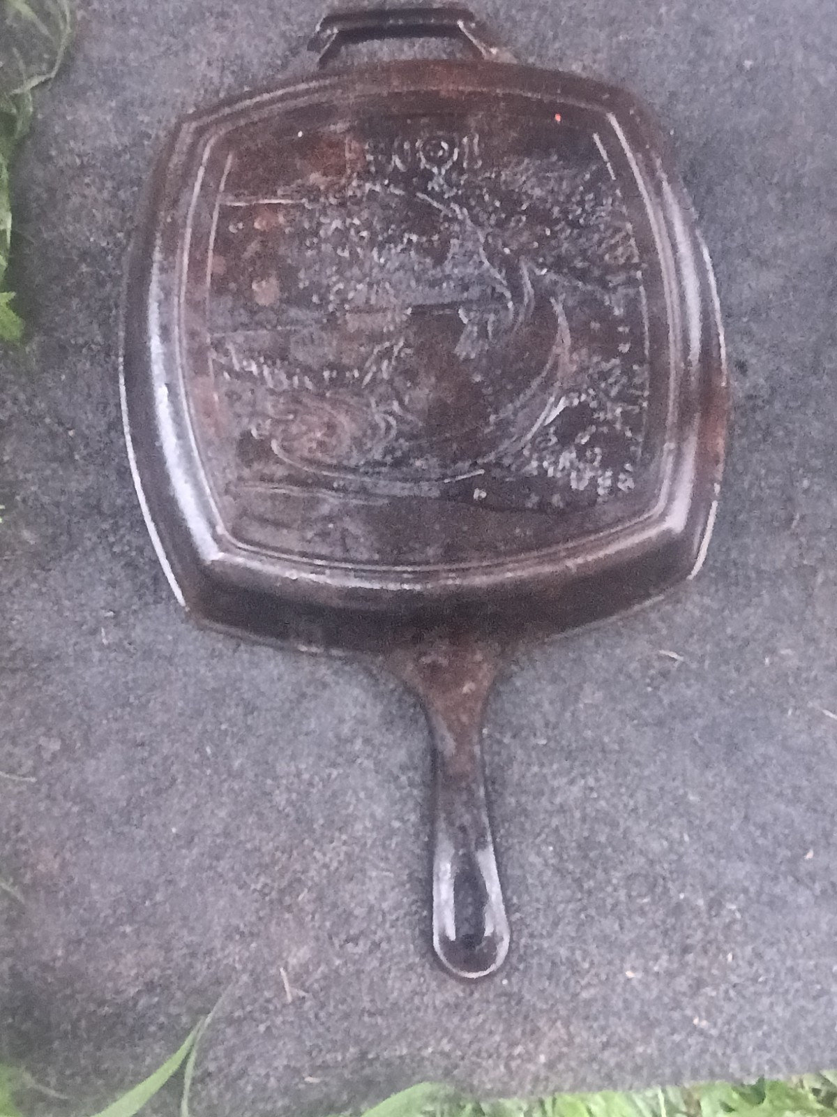 Square Cast Iron Grill Pan Skillet w/ Grill Ridges, Brown, Gas/Electric