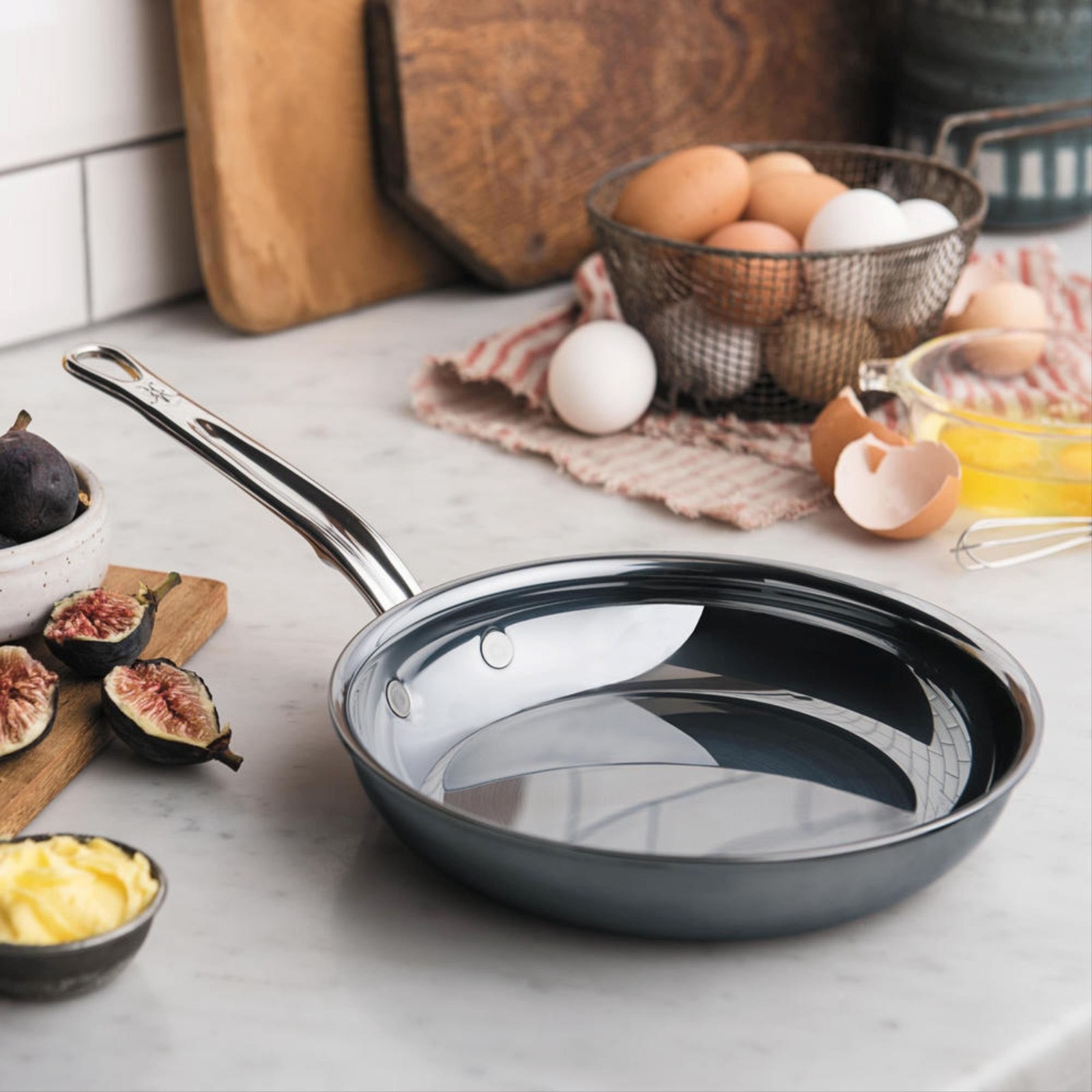NEW Hestan NanoBond Titanium Stainless Steel Skillet Fry Pan 8.5″ -NO IMPORT FEE