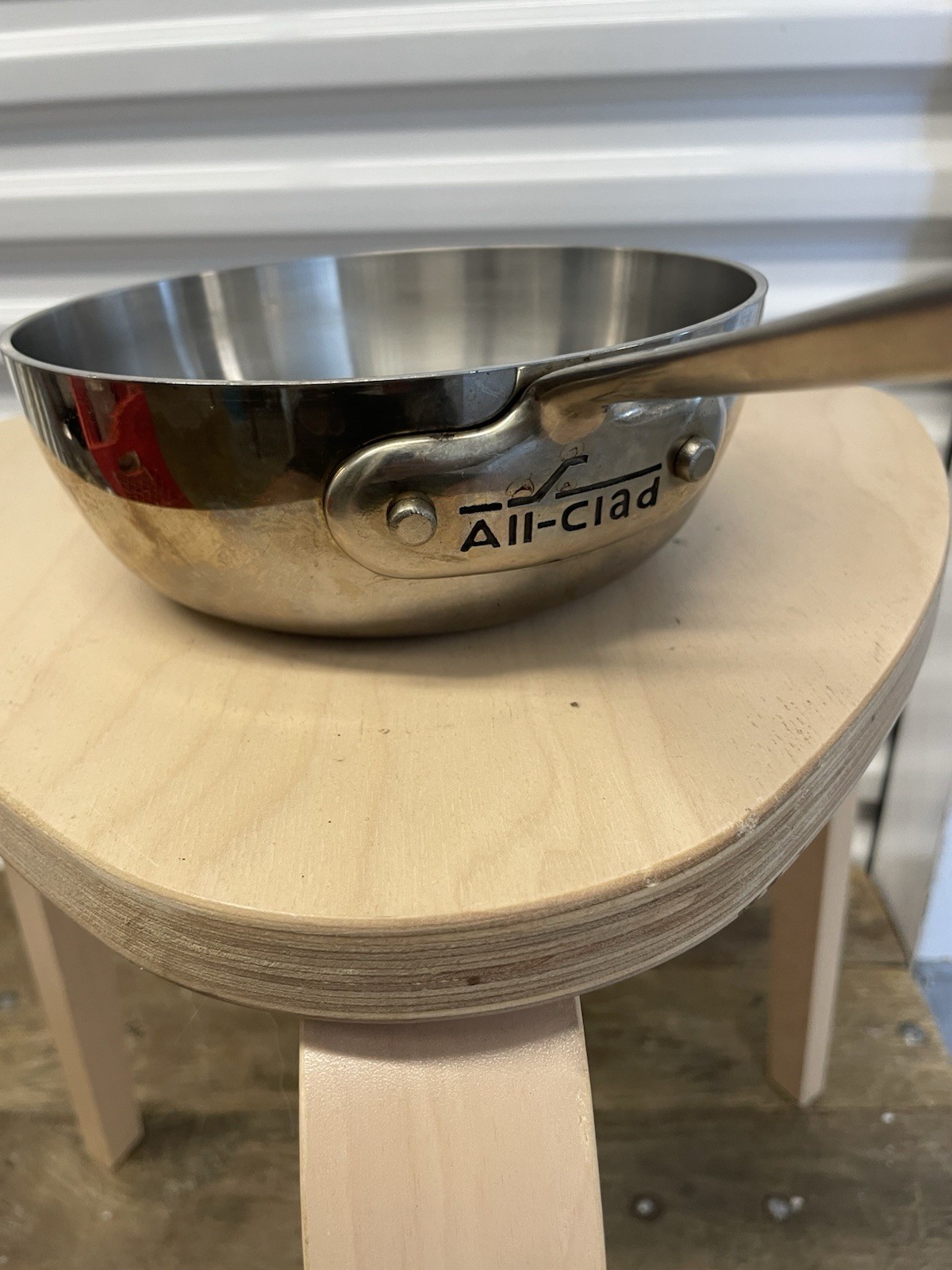 Handy Size All Clad D3 1 Qt Saucier Pan
