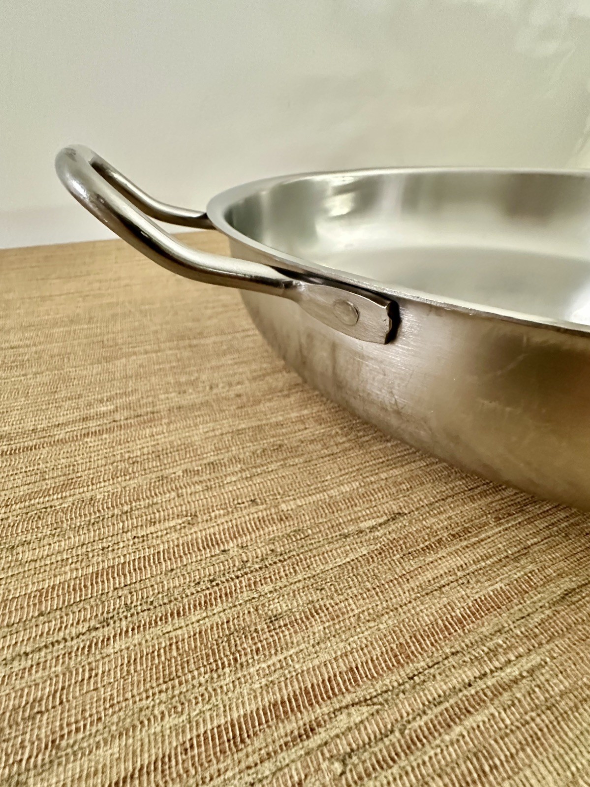 Vollrath 3157 Centurion French Omelet Pan – 4.25 Quart – Stainless Steel