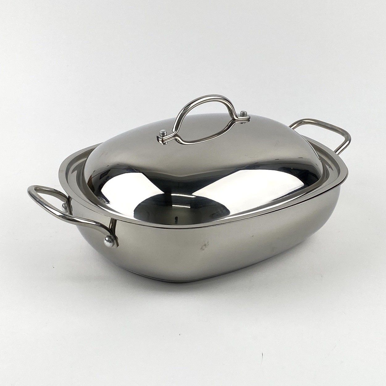 Farberware 18/10 5 Qt Stainless Steel 3″ x 11″ x 13″ Covered Roaster