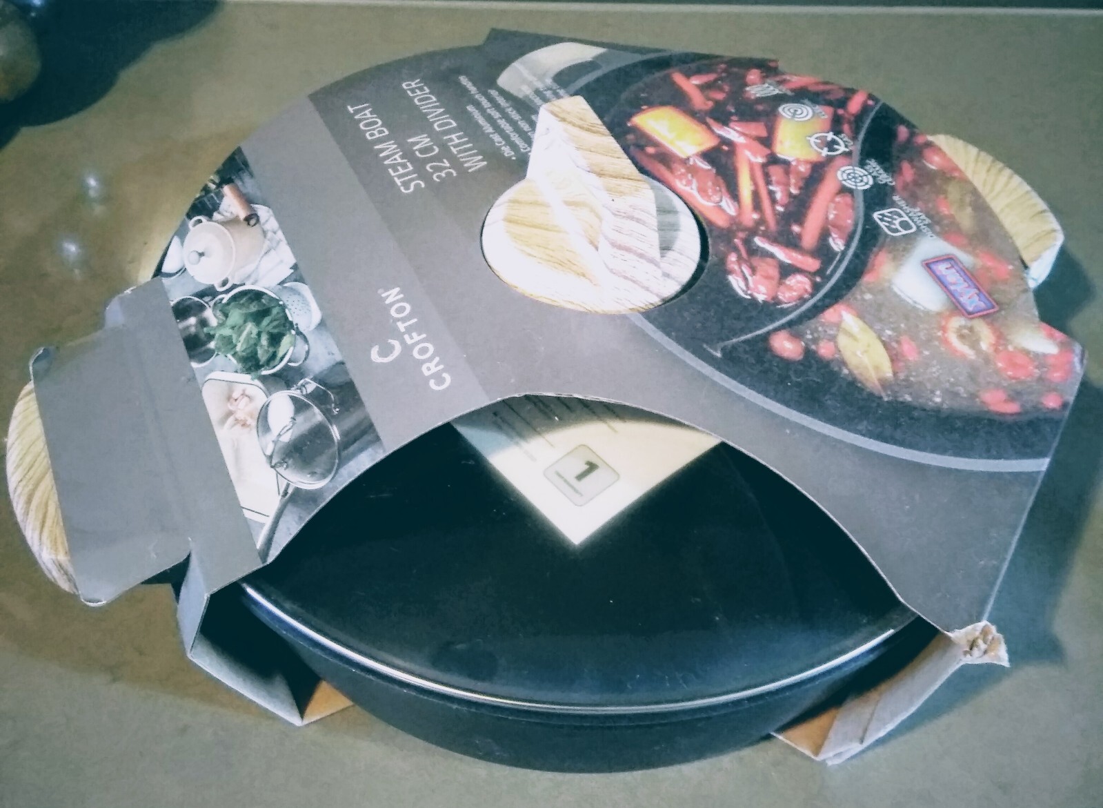 Hot Pot Steamboat 32cm Divider Induction Crofton NEW Hotpot Cooker