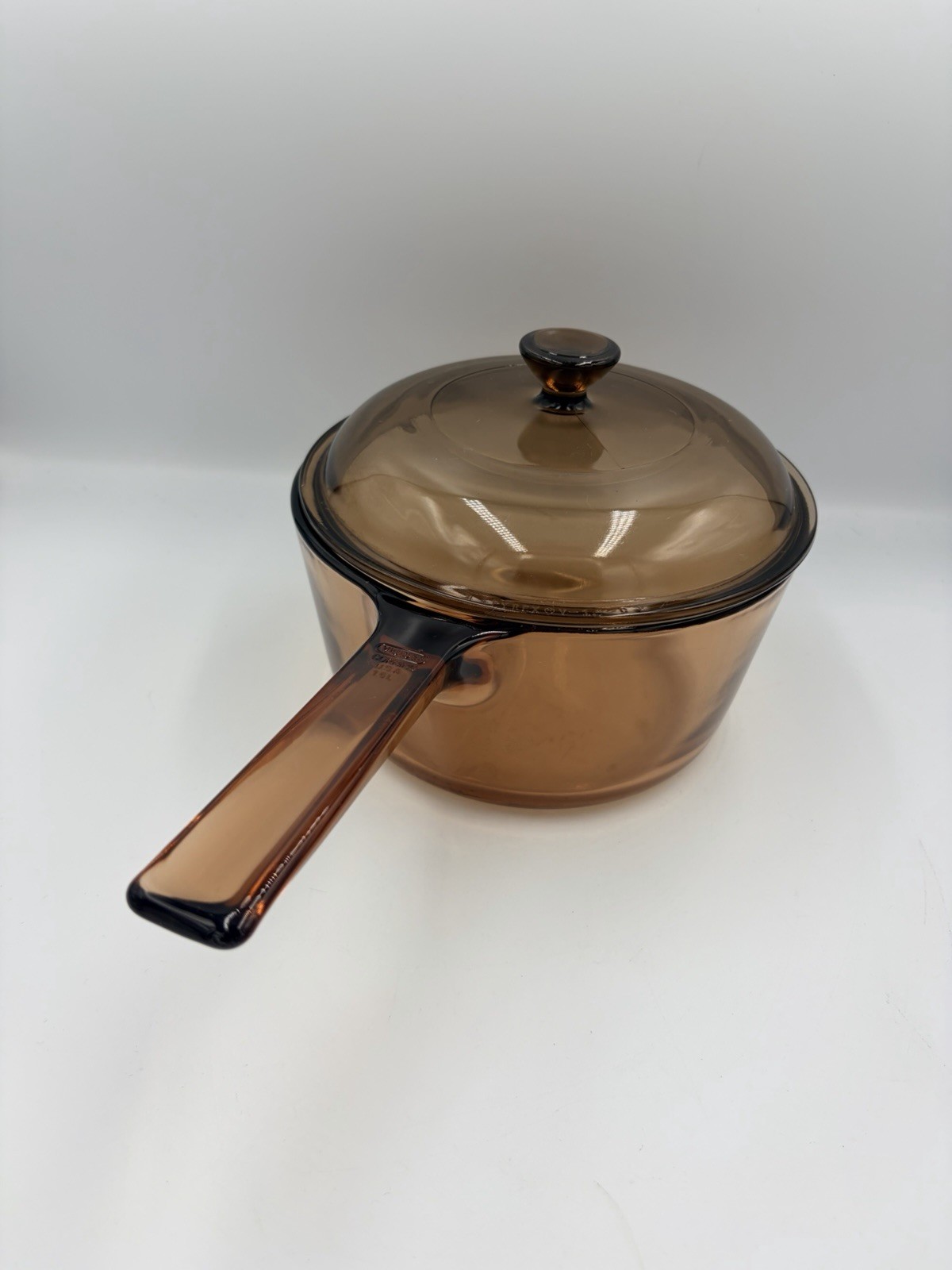 Corning Ware Vision Ware Amber 1.5 Liter Saucepan With Lid